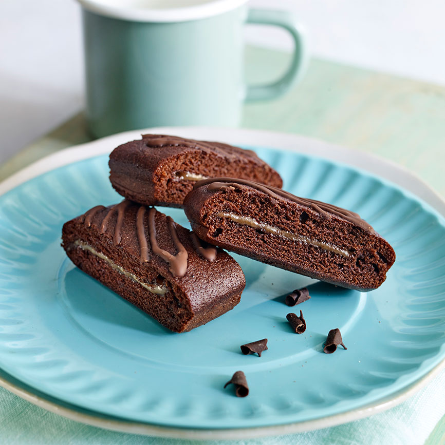 Mr Kipling - chocolate cake